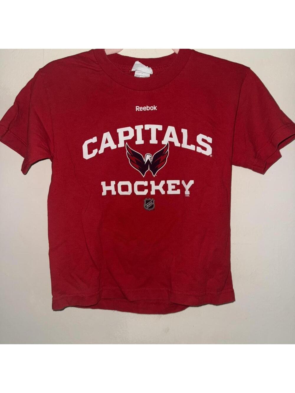 Reebok red Washington Capitals hockey tee Ovechkin Size S/ 6-7